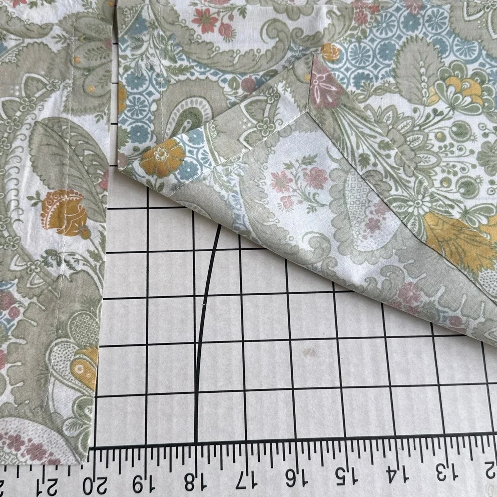 Pottery Barn Cotton Napkins Set of 4 – Green Paisley Floral – 20x20